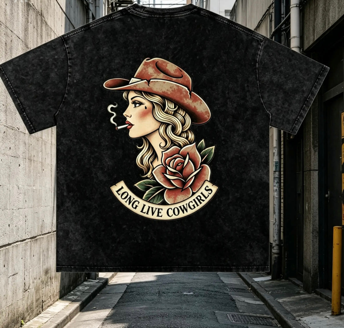 Snow Washed Oversized Cotton T-Shirt - Long Live Cowgirls